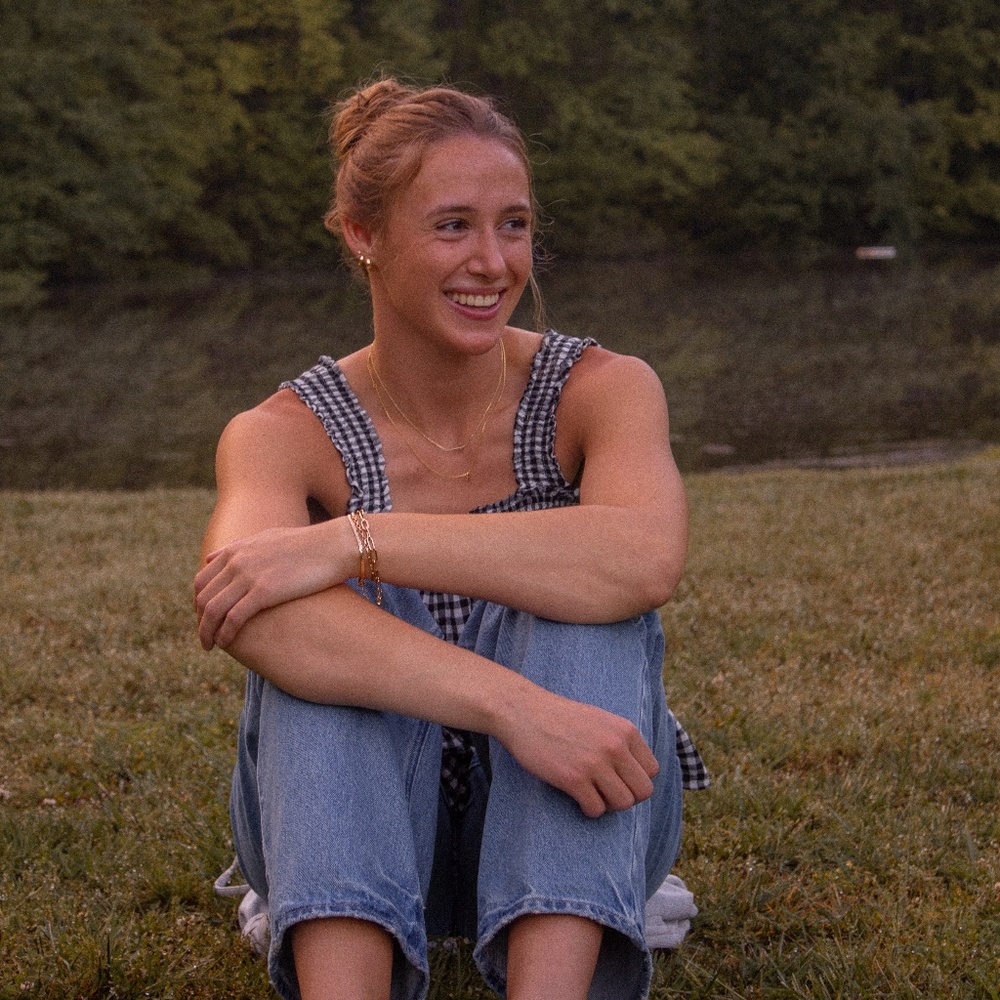 Meet your Posher, Emalee